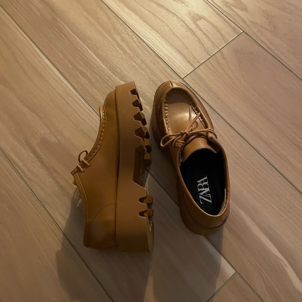 zara tie platform loafers tan brand new